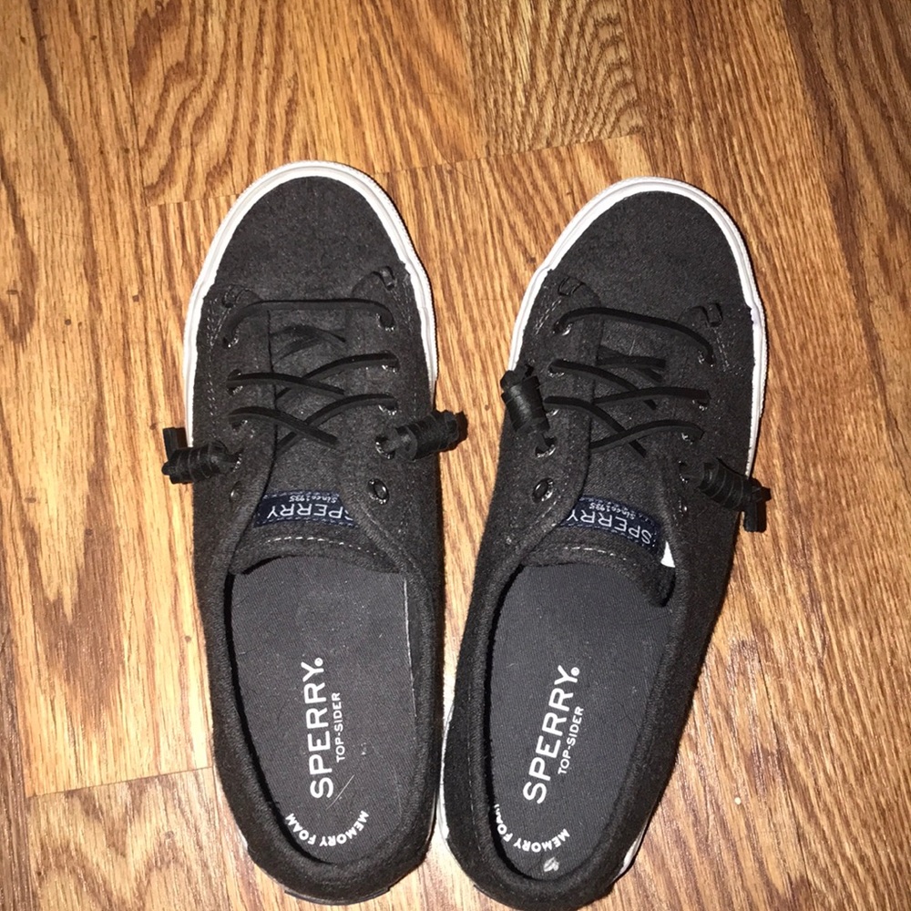 Speedy top sider shoes